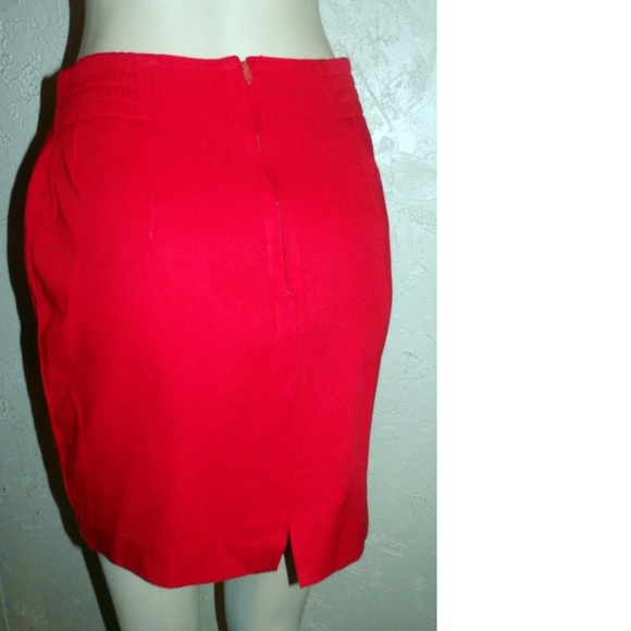 Cache Red Pearl Sequin Skirt Set Size M - Picture 7 of 8